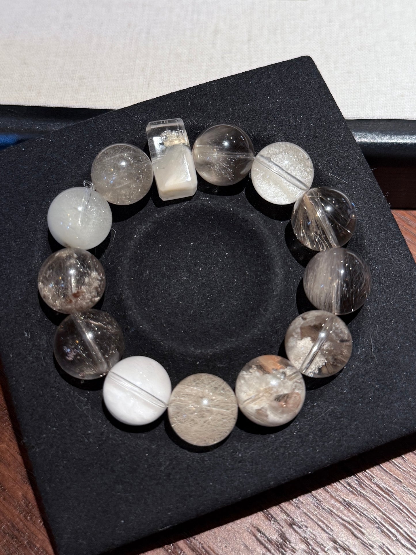 白麝香 香槟色系兔毛多宝 Rutilated Quartz(13-14mm)