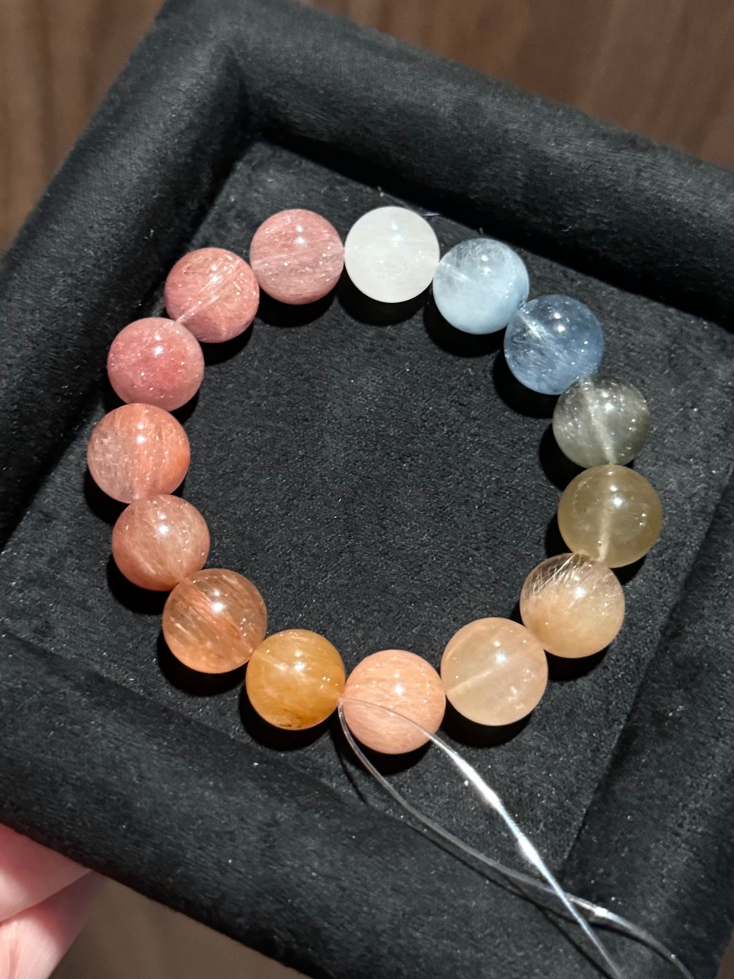 彩虹兔毛 Rainbow Rabbit Hair Quartz(12-13mm)