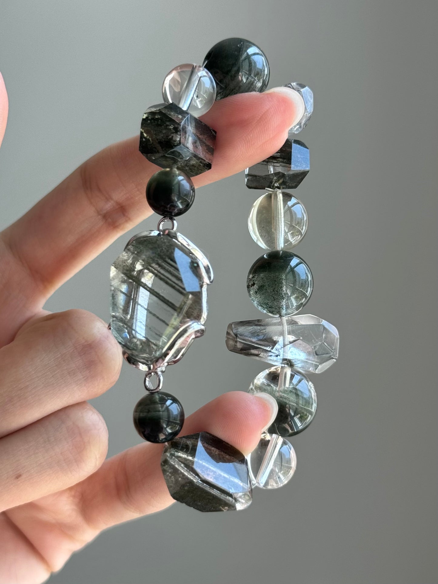 Green Phantom Quartz 绿幽灵随行