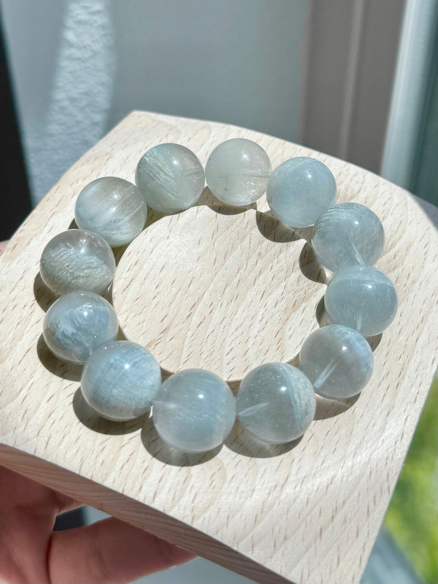 Blue Rabbit Hair & Phantom Quartz Symbiotic Crystal蓝兔毛千层幽灵 (15-16mm)