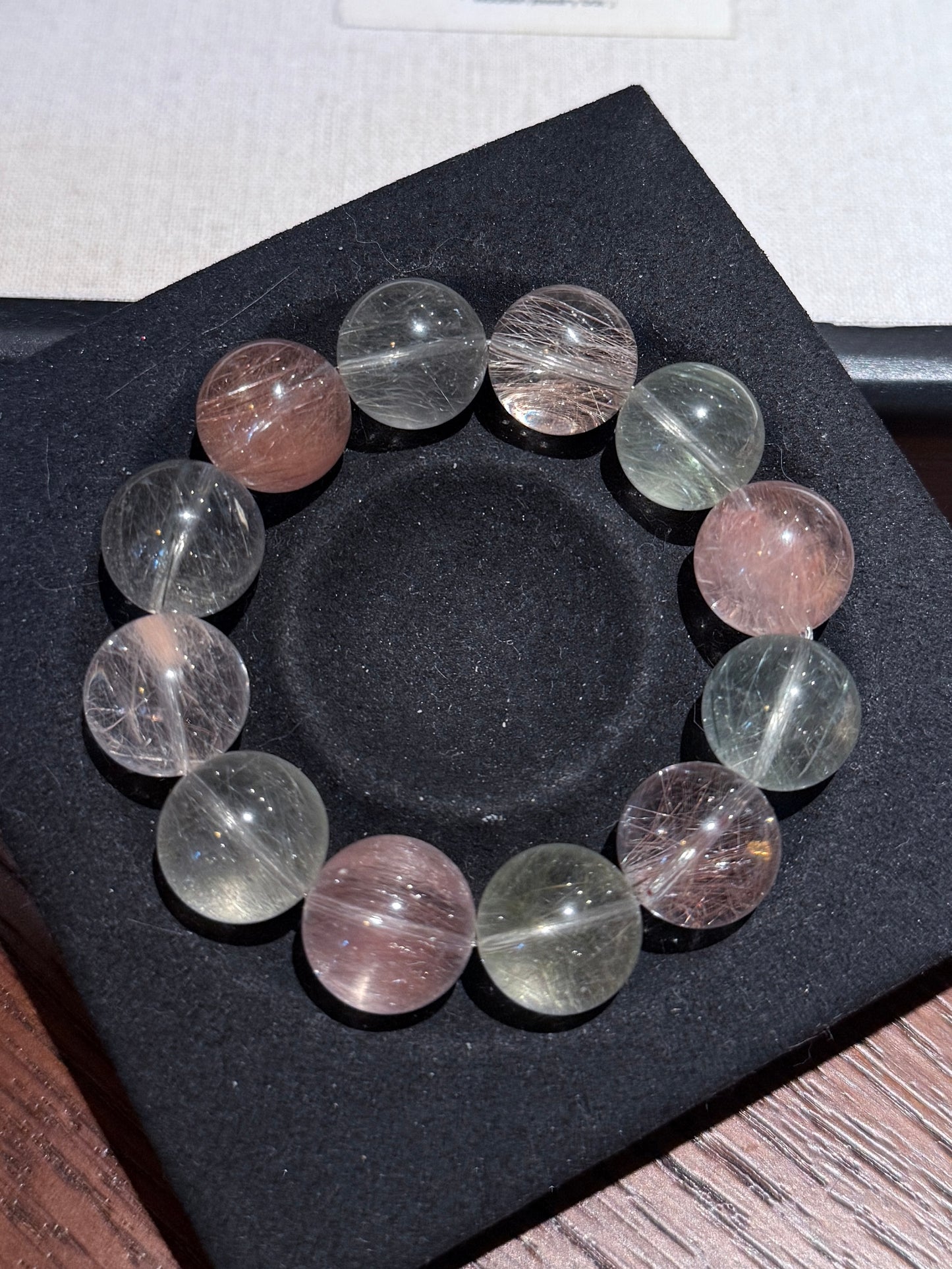 售出欣赏 无花果欢宜 粉绿钢丝兔毛 Rutilated Quartz(16mm-17mm)