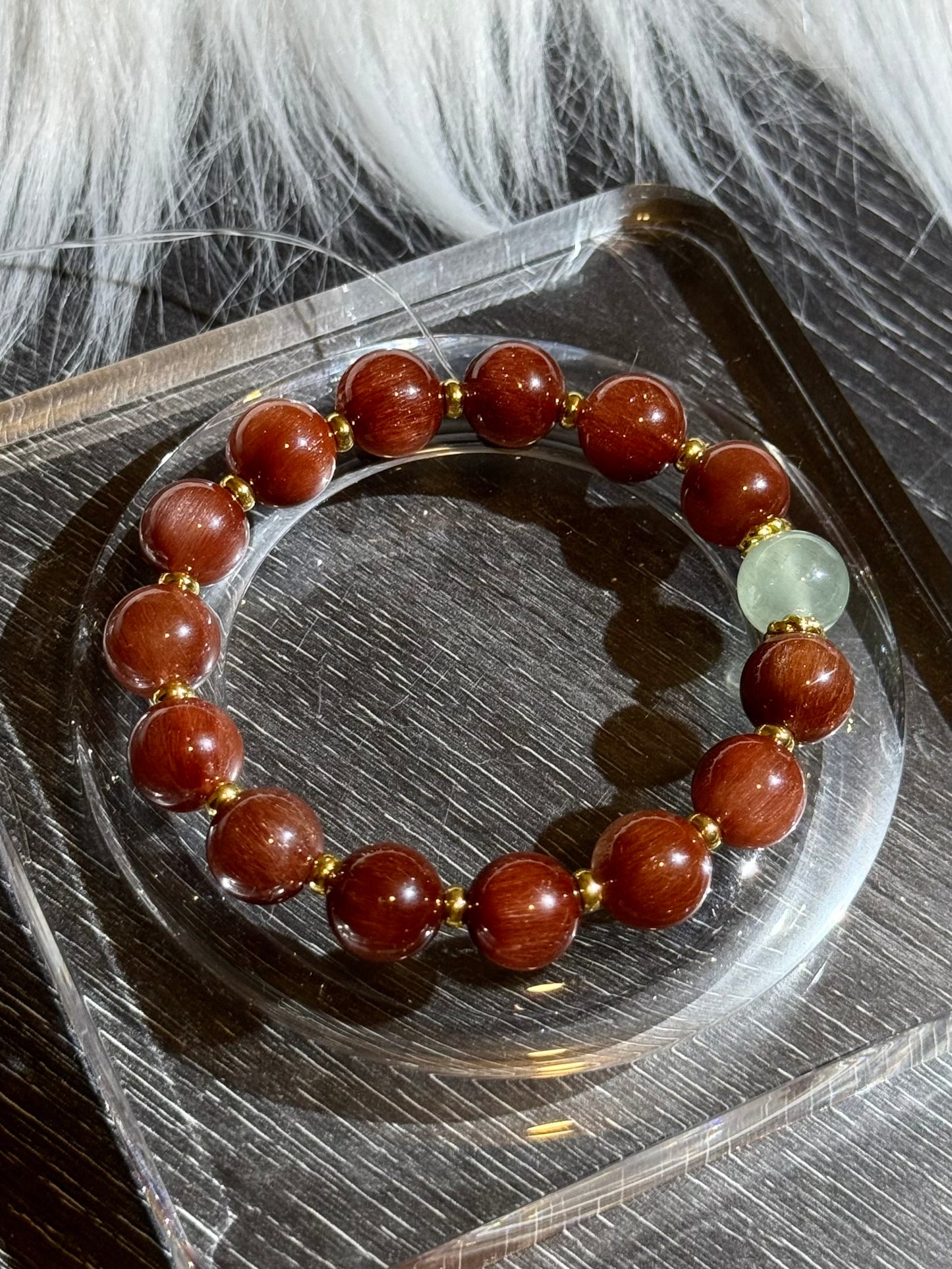 红云 满发红兔毛 红发晶 Full-Inclusion Red Rabbit Hair Quartz (10mm)