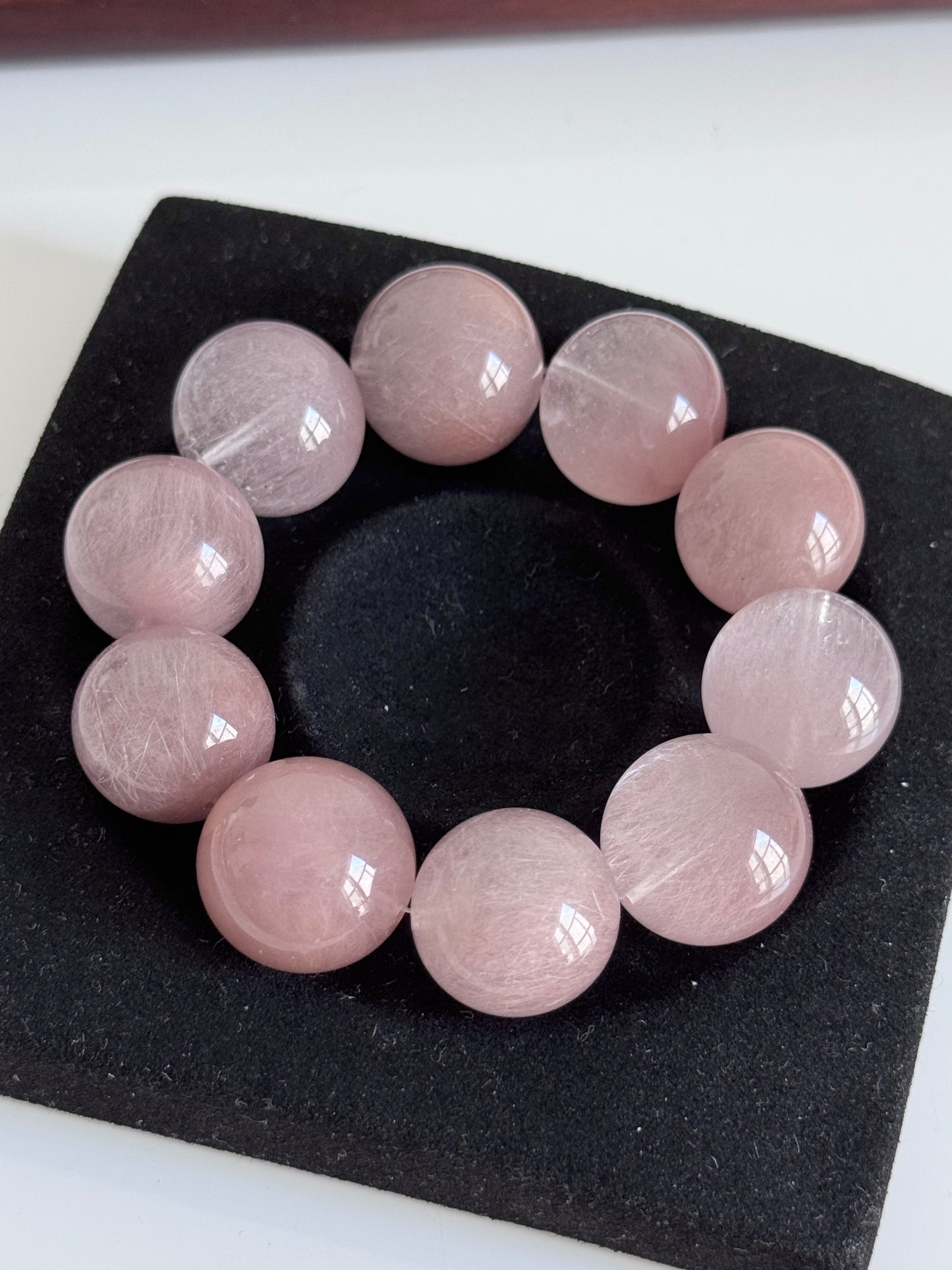 Taro Purple Rutilated Quartz Bracelet
毕业级香芋紫兔毛 19mm