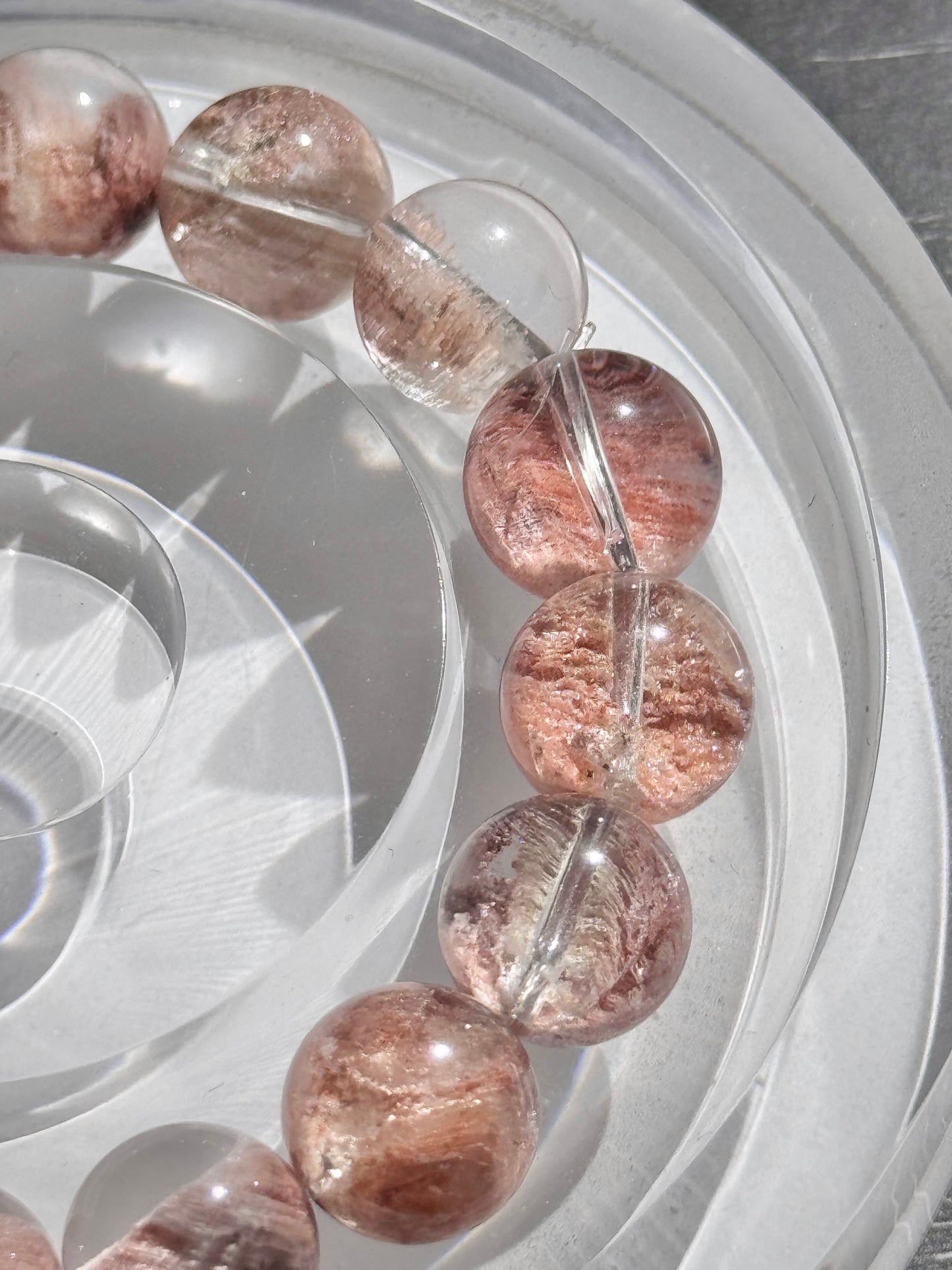 Pink Phantom Quartz with Layered Inclusions 粉千层幽灵 (10-11mm)
