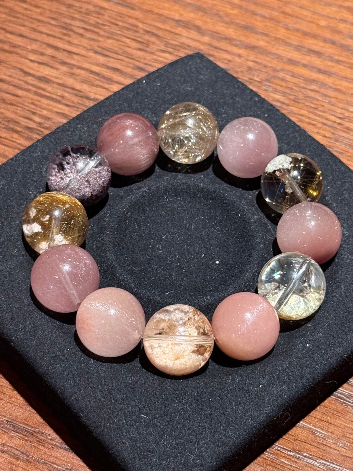 Our Best Years - Mixed Cyrstal Bracelet 玫瑰人生 (16mm)
