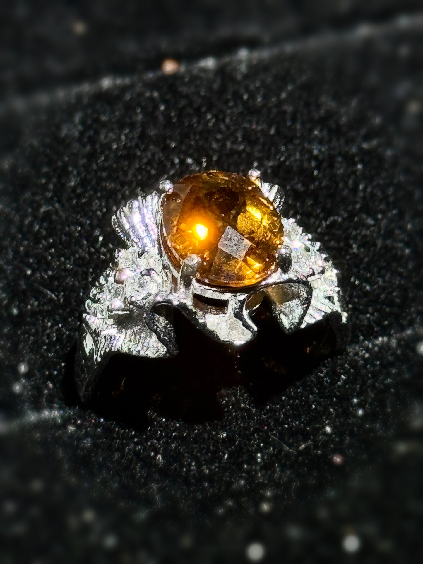 金红料黄水晶蛋面戒指 Golden Rutilated Citrine Cabochon Ring
