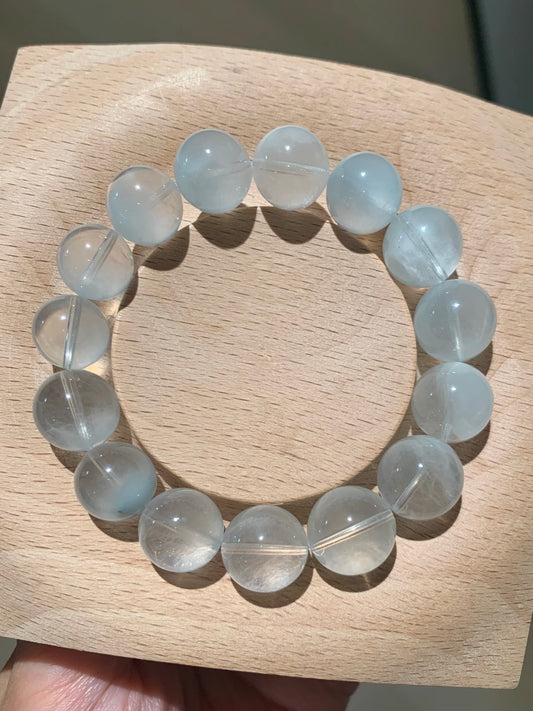 Baby Blue Rabbit Hair Rutilated Quartz 天空蓝兔毛 (13mm)
