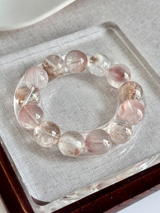 Showa Fairy Tales
昭和物语～14mm Rutilated Quartz Bracelet