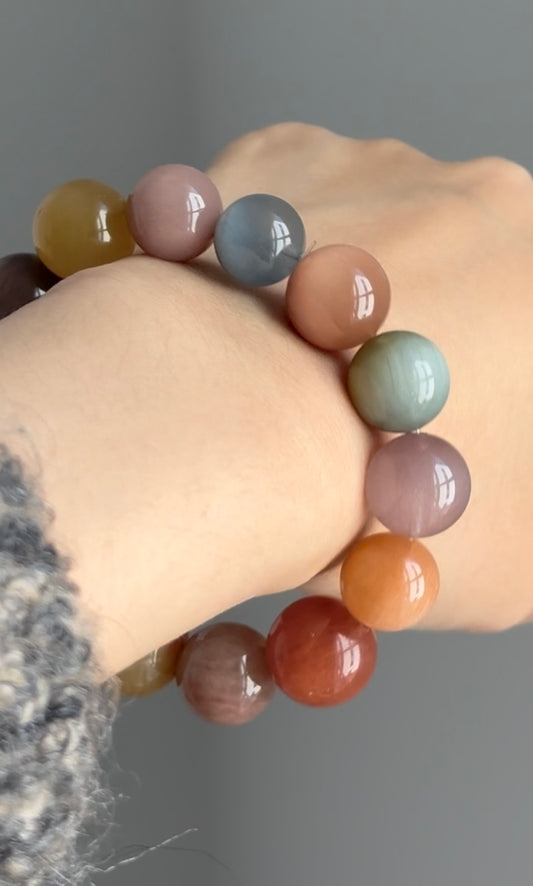 糖果星球 Vibrant Multicolor Rabbit Hair Quartz（13-15mm）