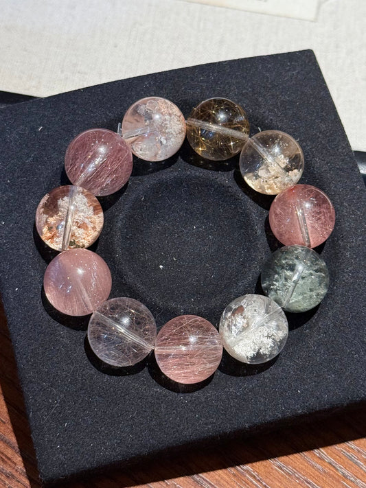 Maiden’s Bloom - Mixed Crystal Bracelet  豆蔻 (16-17mm)