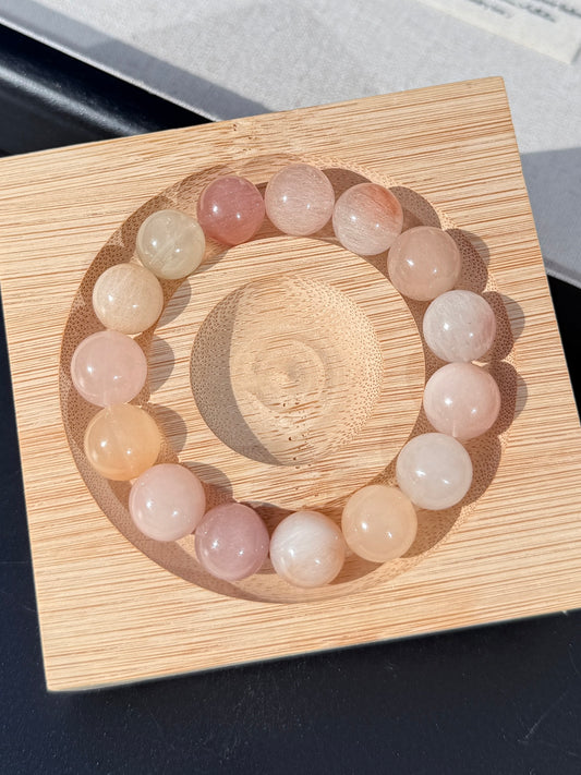 俏色水蜜桃4号·白草莓 Rutilated Quartz(12mm)