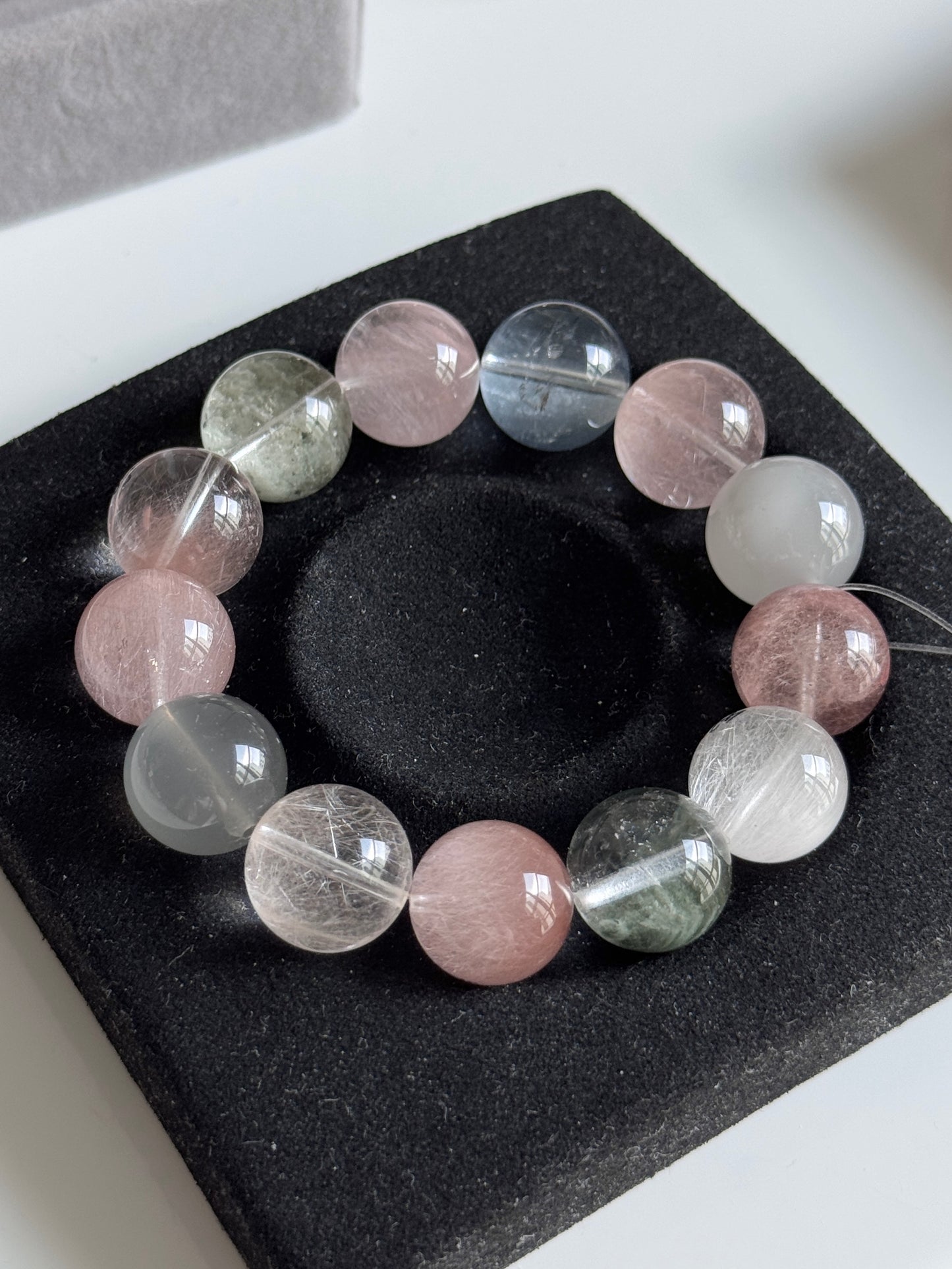Water Lily - Mixed Crystal Bracelet 睡莲 (15mm)